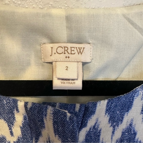 J. Crew Women’s Classic Blue and White Patterned Romper Size 2 - Picture 2 of 3